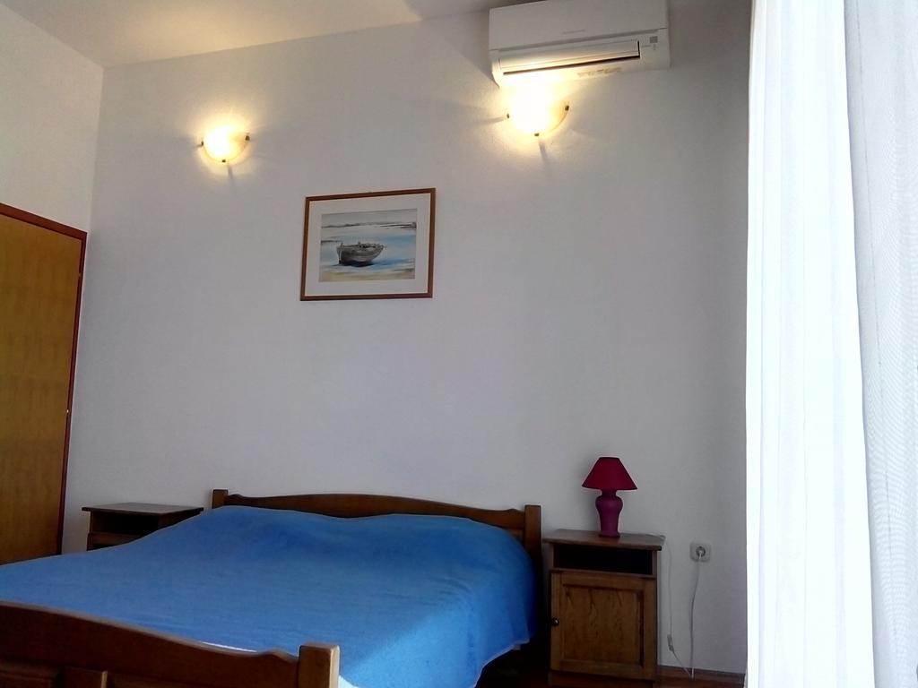 Apartments Ivanka Starigrad Paklenica Habitación foto